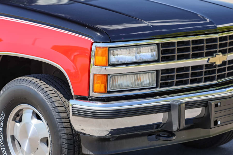 1993 Chevrolet Silverado - Image 12 of 31