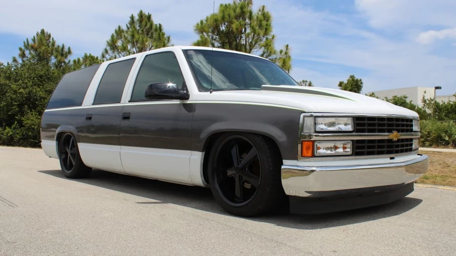1993 Chevrolet Suburban 8th Gen - Image 12 of 15