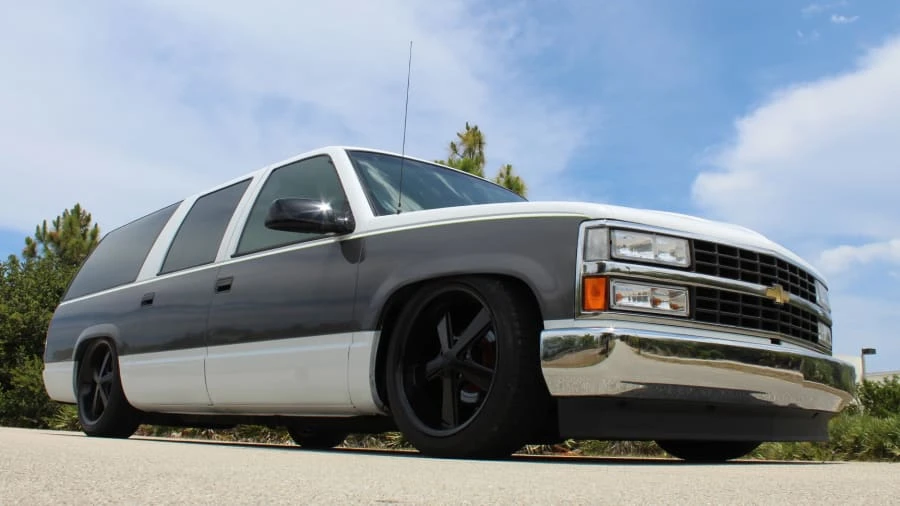 1993 Chevrolet Suburban 8th Gen - Image 13 of 15