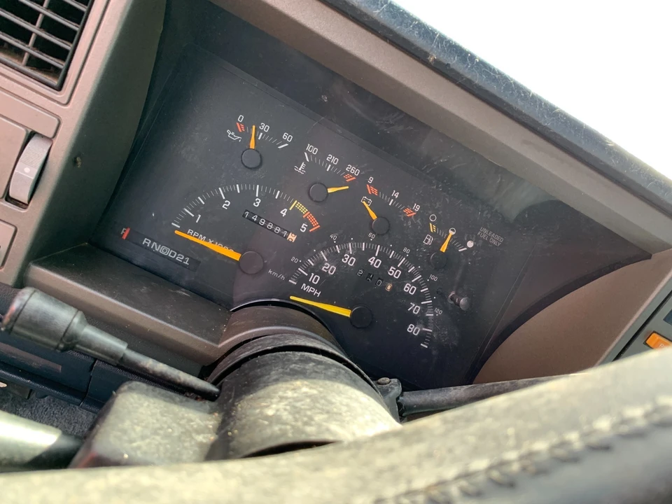 1993 Chevrolet Suburban 7th Gen - Image 11 of 20