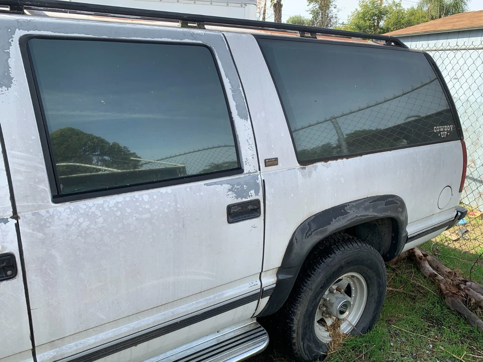 1993 Chevrolet Suburban 7th Gen - Image 6 of 20