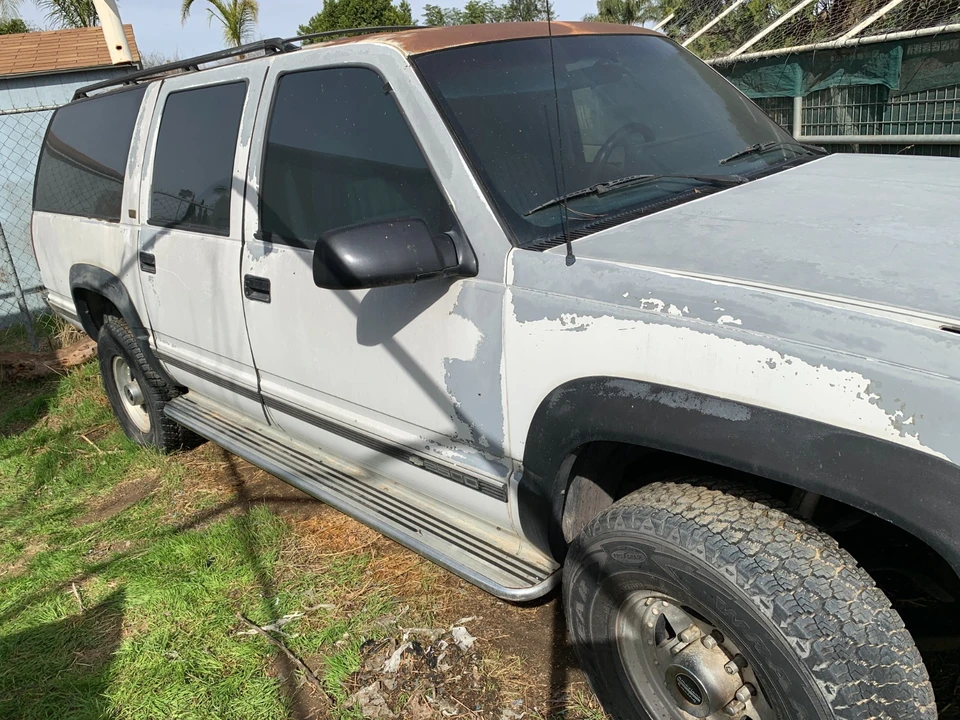 1993 Chevrolet Suburban 7th Gen - Image 18 of 20