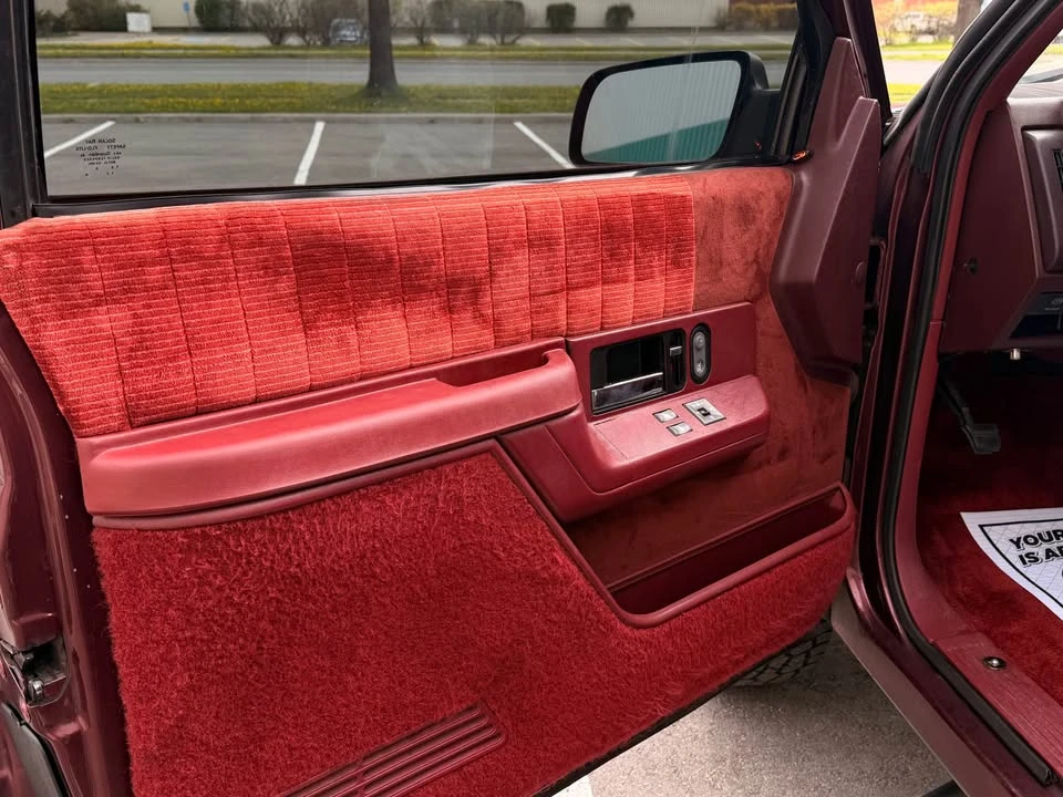 1993 Chevrolet Blazer - Image 11 of 20