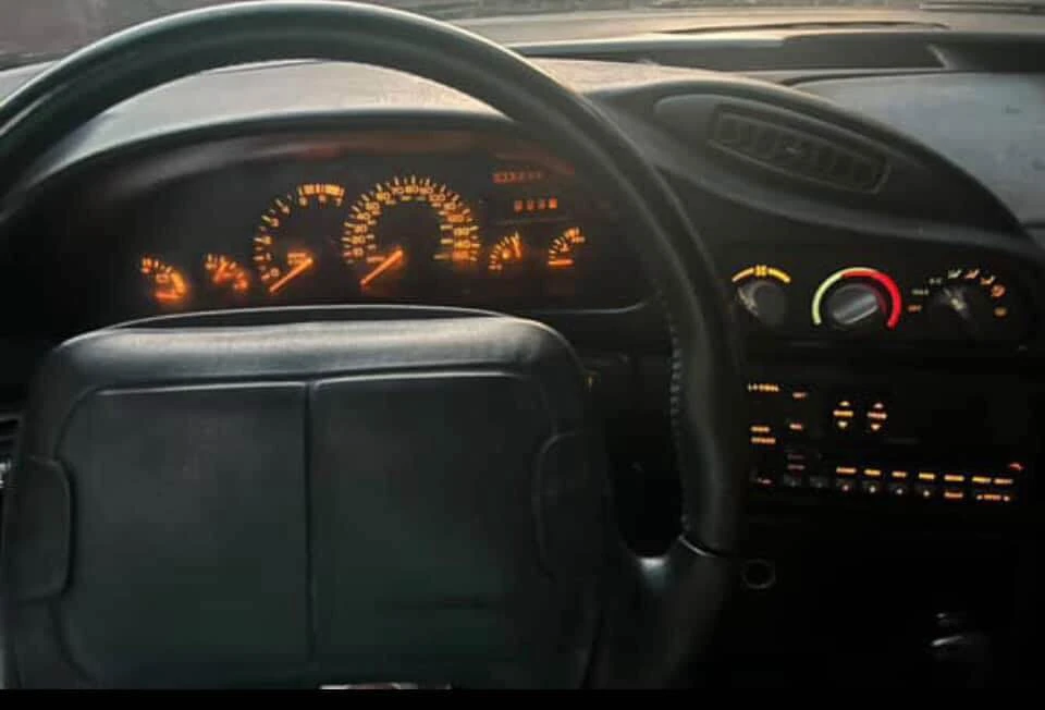 1993 Chevrolet Camaro 4th Gen - Image 4 of 16