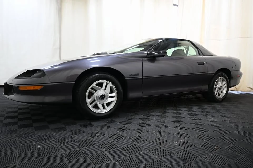 1993 Chevrolet Camaro 4th Gen - Image 5 of 19
