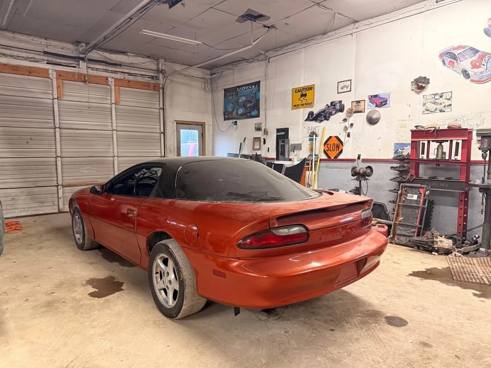 1993 Chevrolet Camaro Z28 4th Gen - Image 2 of 13