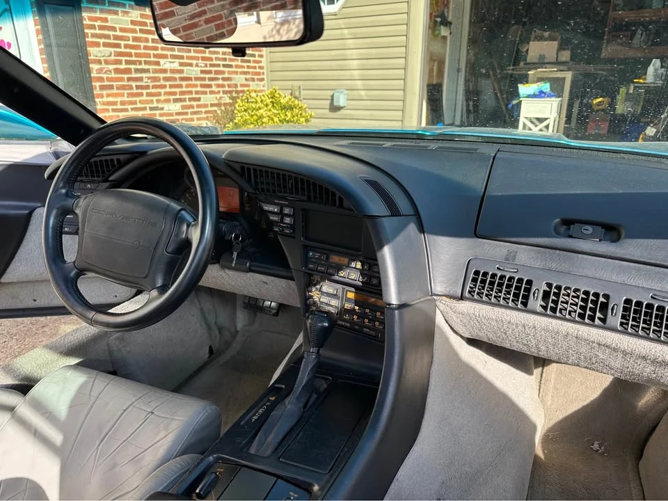 1993 Chevrolet Corvette C4 - Image 11 of 13