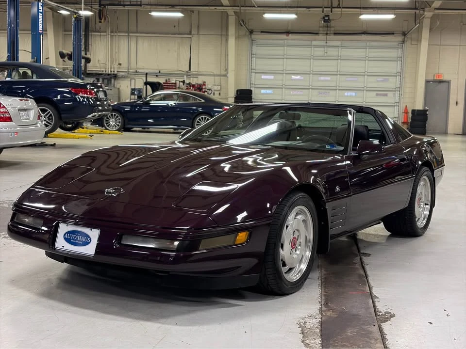 1993 Chevrolet Corvette C4 - Image 3 of 16