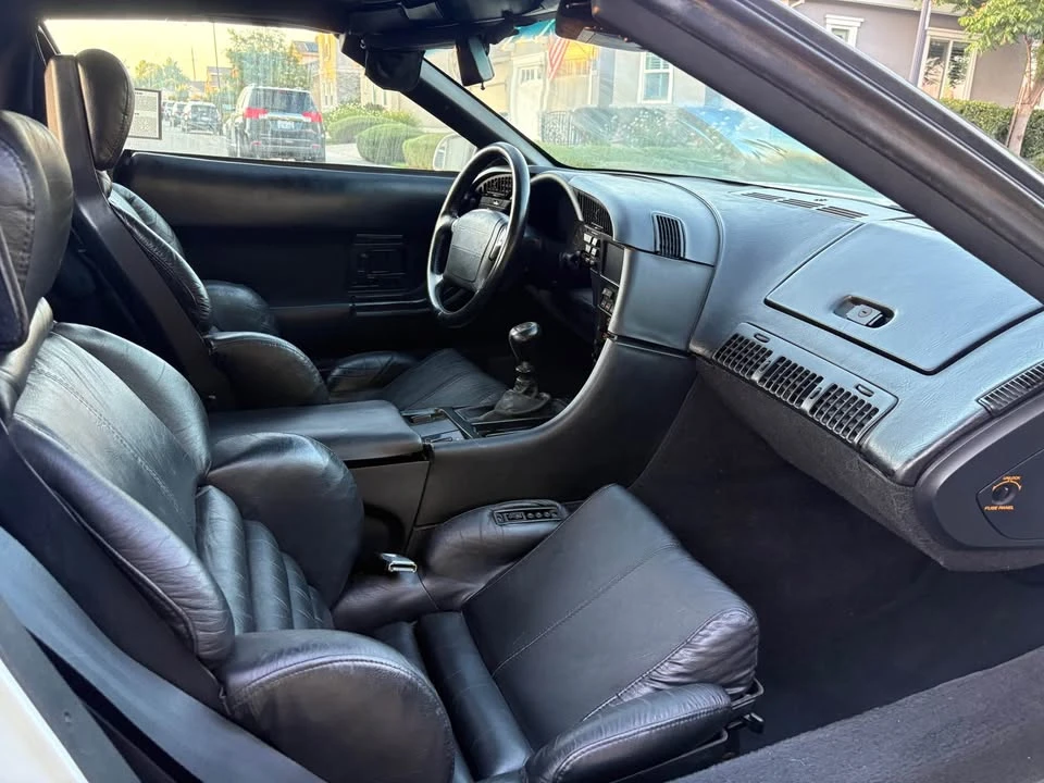 1993 Chevrolet Corvette C4 - Image 9 of 10