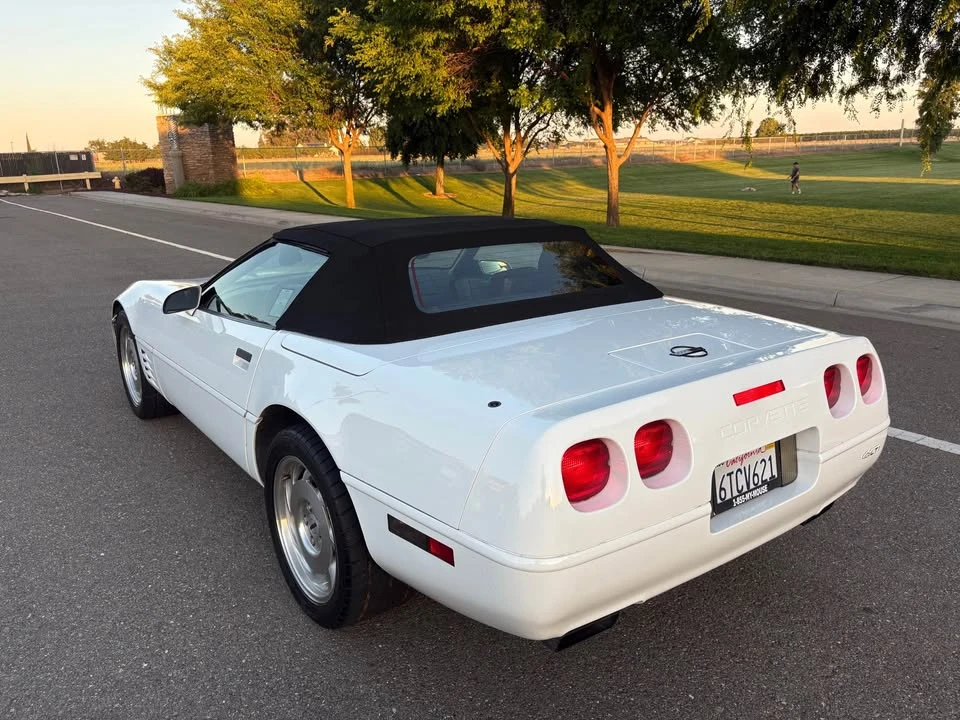 1993 Chevrolet Corvette C4 - Image 3 of 10