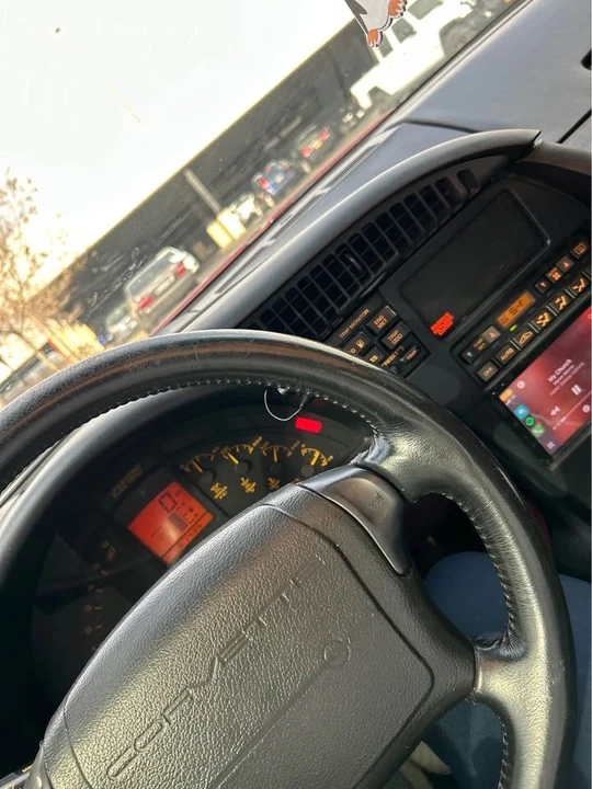 1993 Chevrolet Corvette C4 - Image 8 of 16