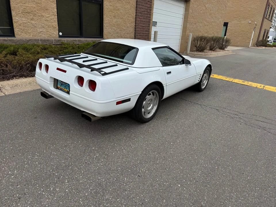 1993 Chevrolet Corvette C4 - Image 4 of 10