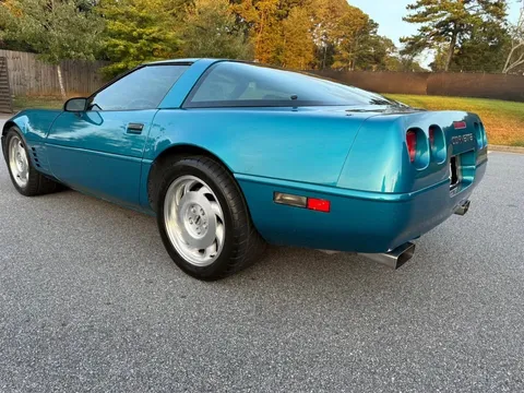 1993 Chevrolet Corvette C4 - Image 3 of 18