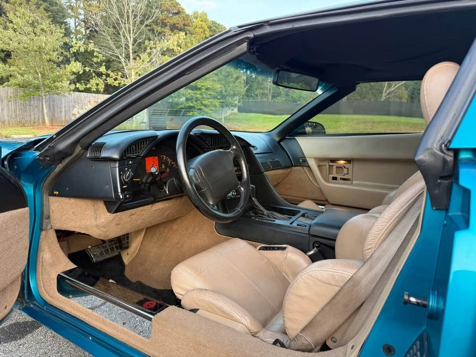 1993 Chevrolet Corvette C4 - Image 11 of 18