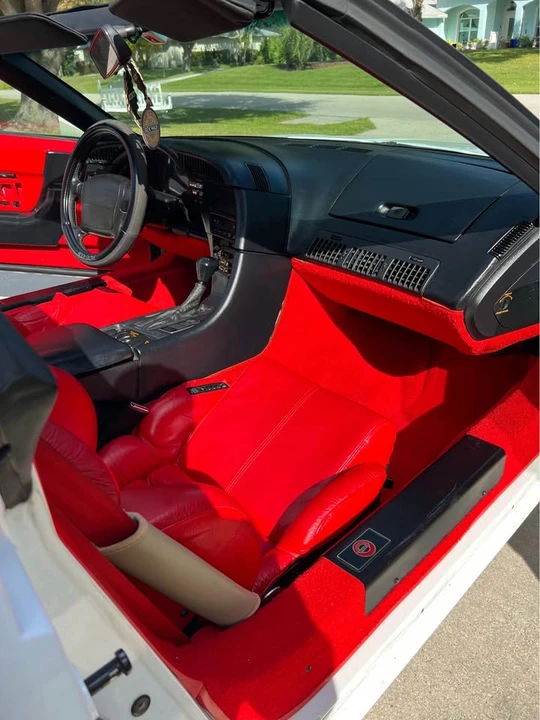 1993 Chevrolet Corvette C4 - Image 7 of 13