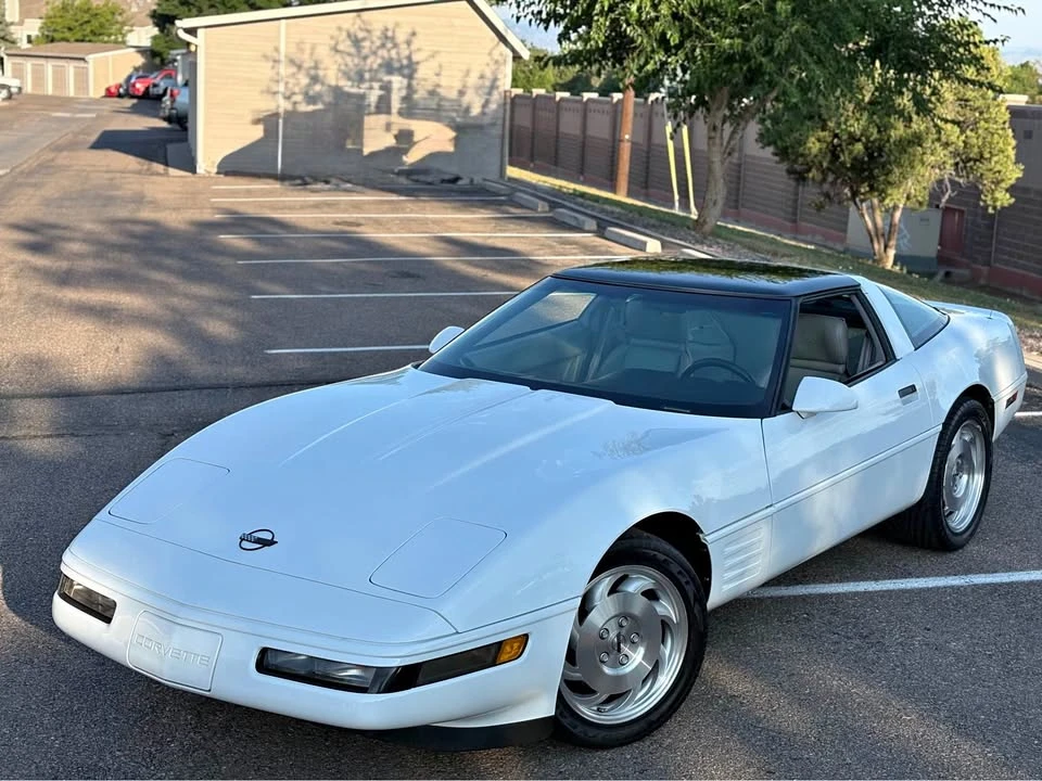 1993 Chevrolet Corvette C4 - Image 1 of 14