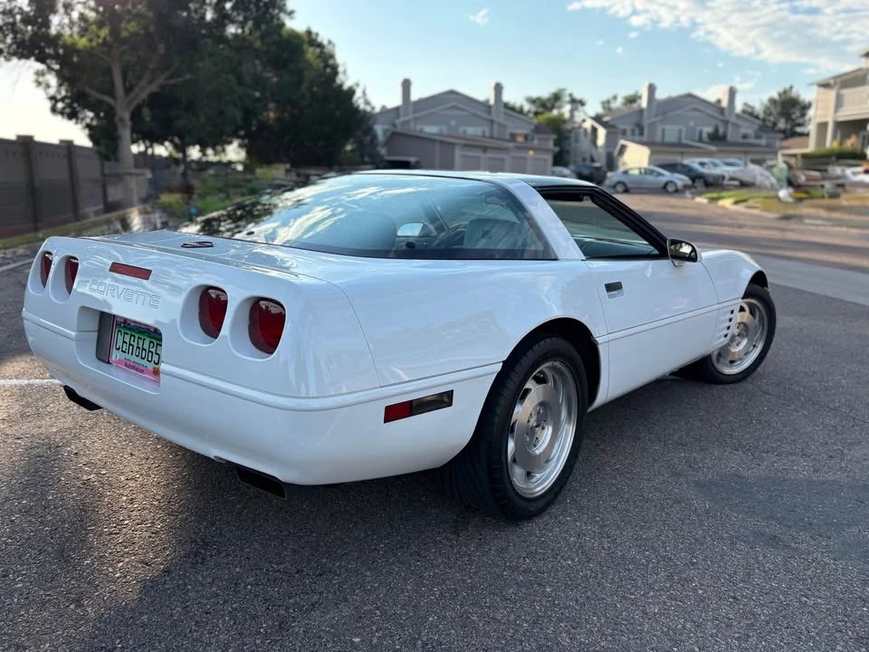 1993 Chevrolet Corvette C4 - Image 5 of 14