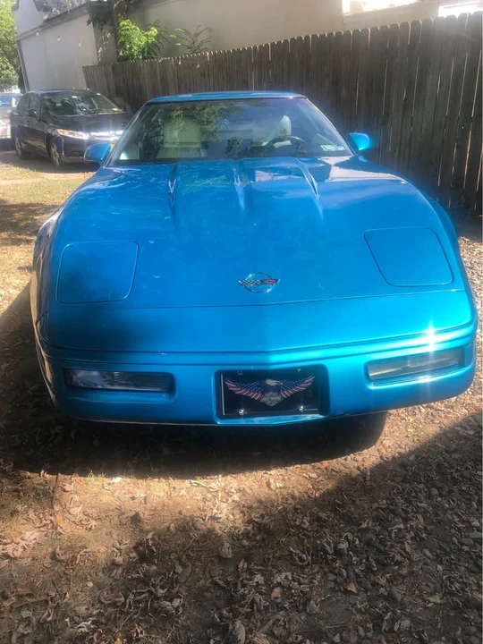 1993 Chevrolet Corvette C4 - Image 2 of 13