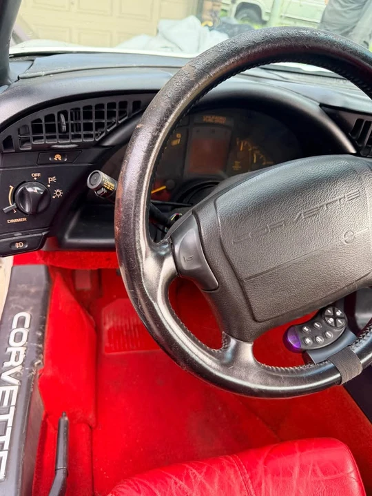 1993 Chevrolet Corvette C4 - Image 14 of 20