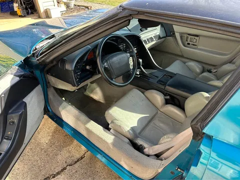 1993 Chevrolet Corvette C4 - Image 4 of 12