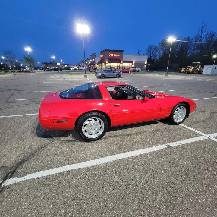 1993 Chevrolet Corvette C4 - Image 5 of 11