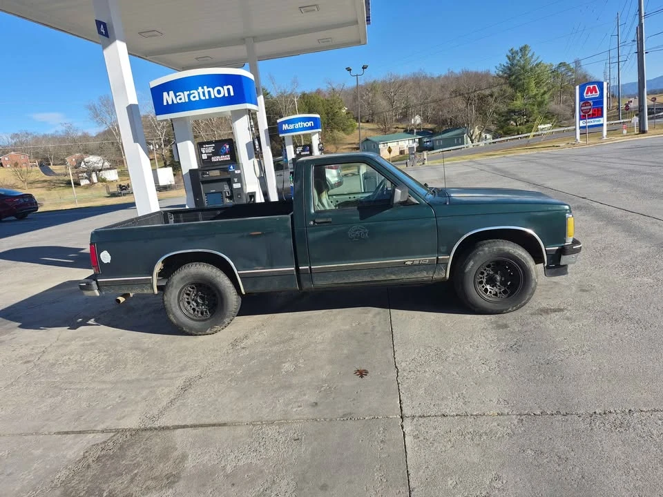 1993 Chevrolet S-10 - Image 2 of 2