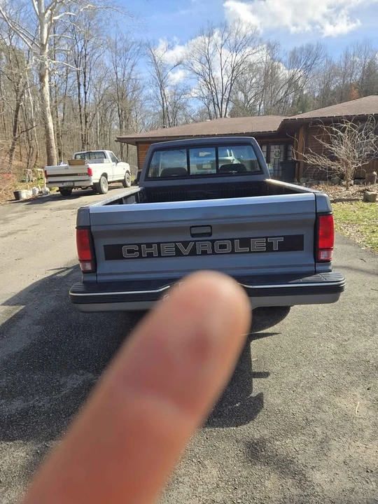 1993 Chevrolet S-10 - Image 4 of 7