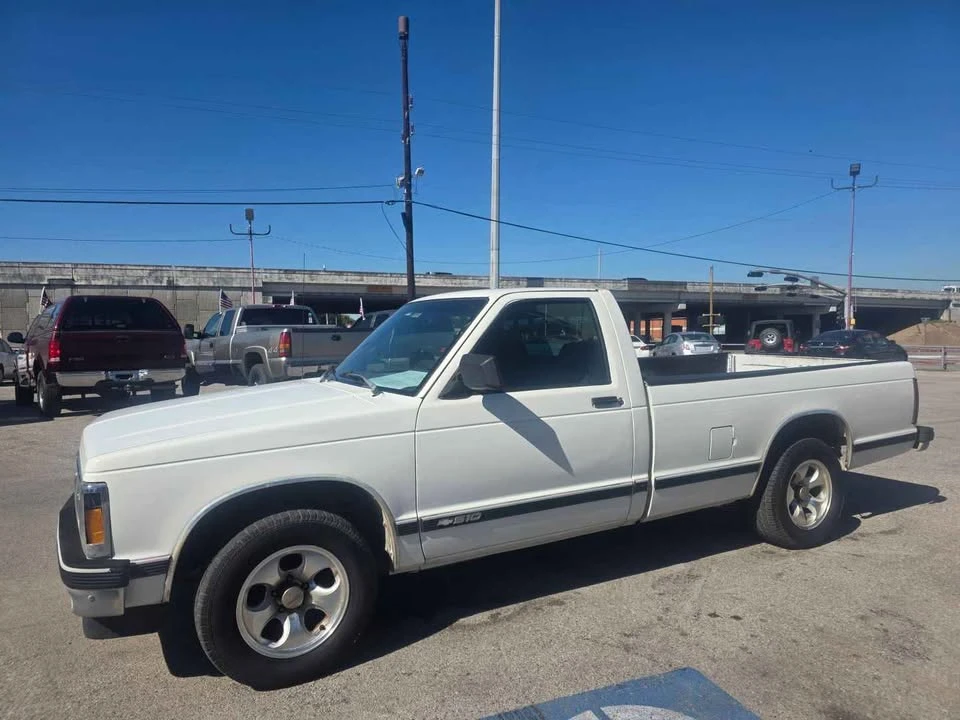 1993 Chevrolet S-10 - Image 2 of 10