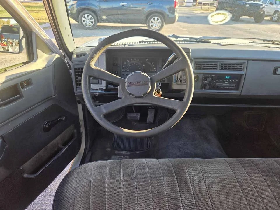 1993 Chevrolet S-10 - Image 4 of 10