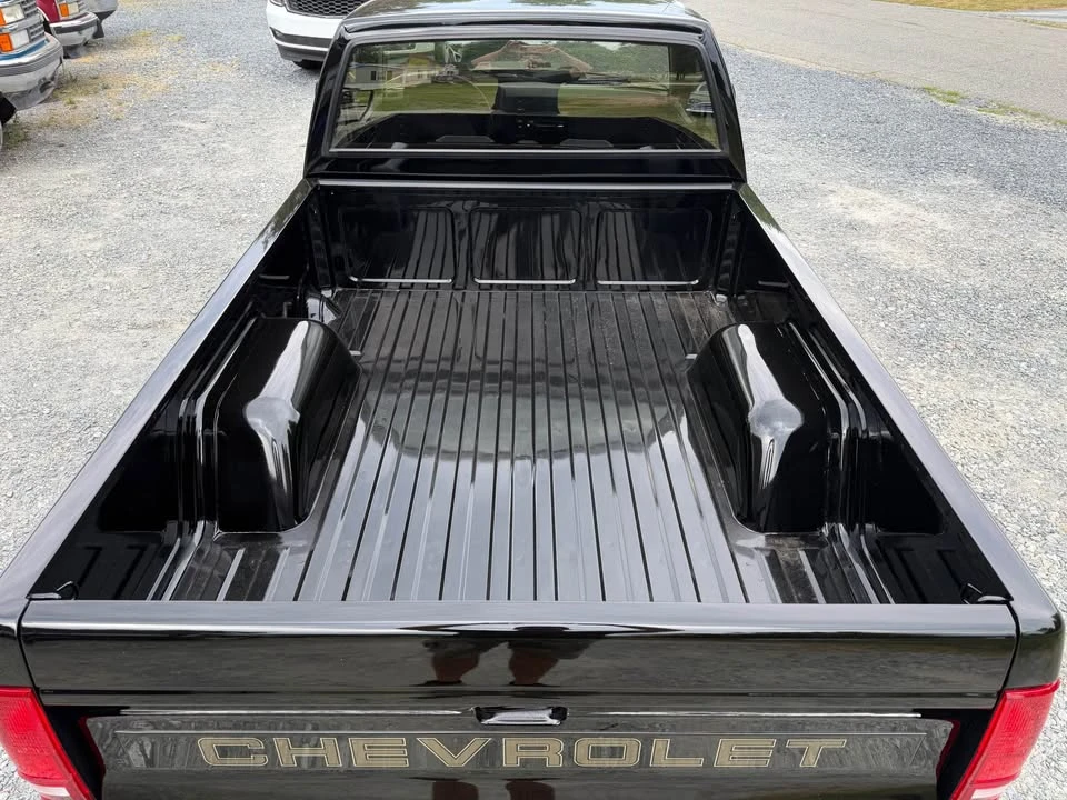 1993 Chevrolet S-10 - Image 4 of 12