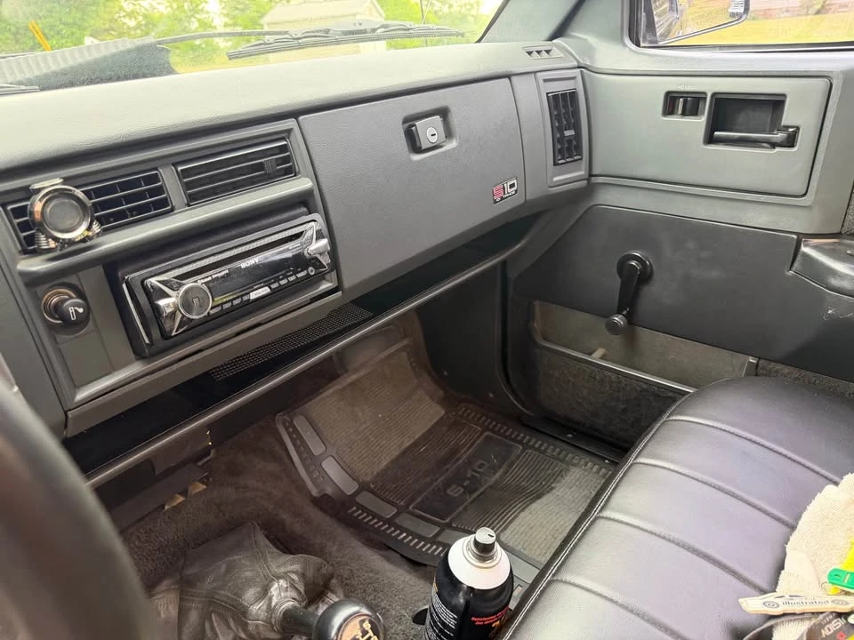 1993 Chevrolet S-10 - Image 11 of 12