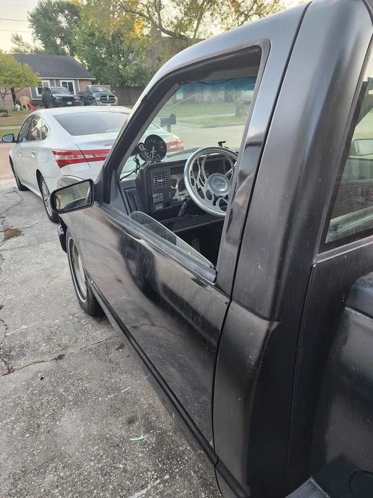 1993 Chevrolet S-10 - Image 4 of 5