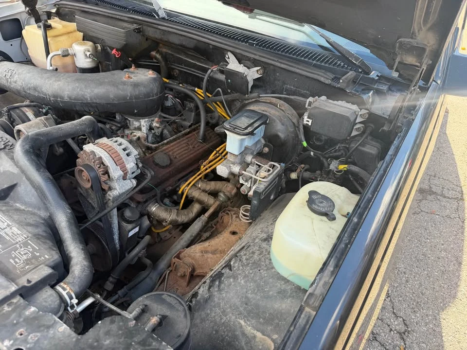 1993 Chevrolet C/K 4th Gen - Image 10 of 12
