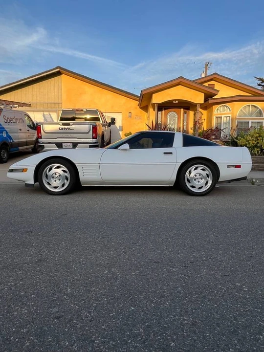 1993 Chevrolet Corvette C4 - Image 3 of 11