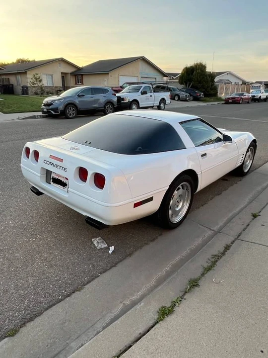 1993 Chevrolet Corvette C4 - Image 5 of 11
