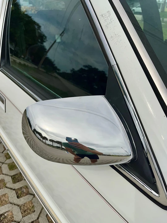 1993 Chrysler Imperial - Image 28 of 31