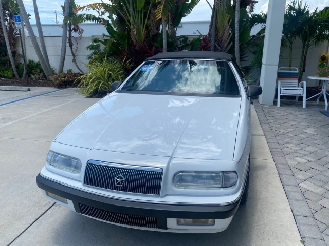 1993 Chrysler LeBaron - Image 4 of 22