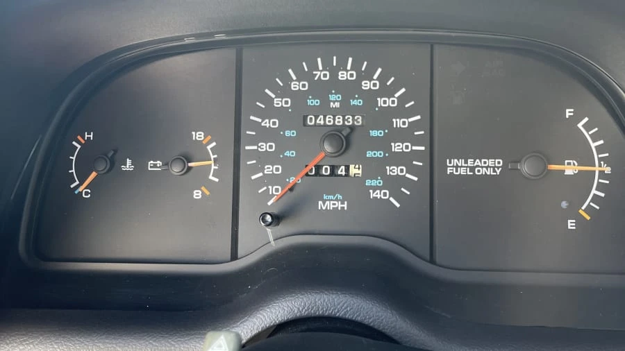 1993 Chrysler LeBaron - Image 15 of 15