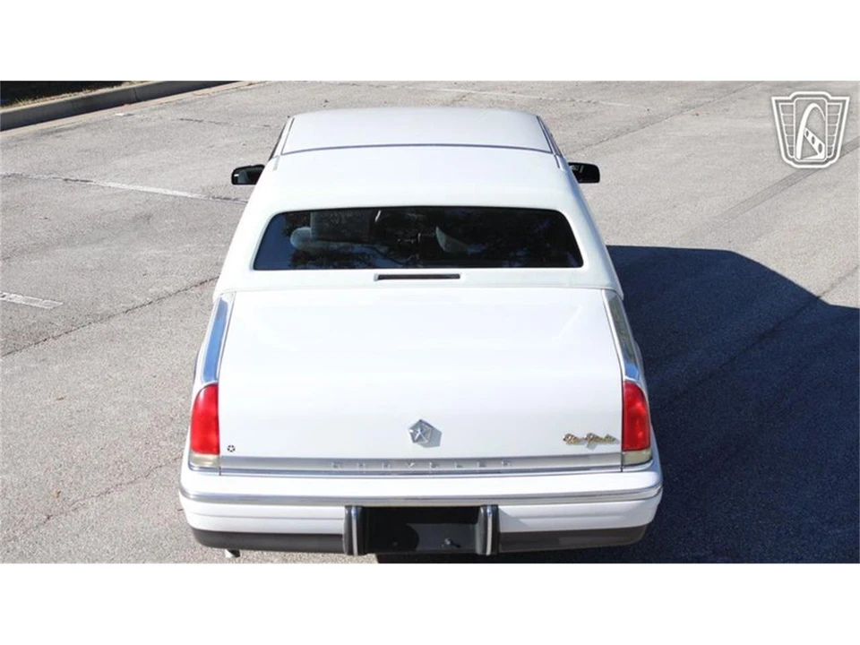 1993 Chrysler New Yorker - Image 22 of 31