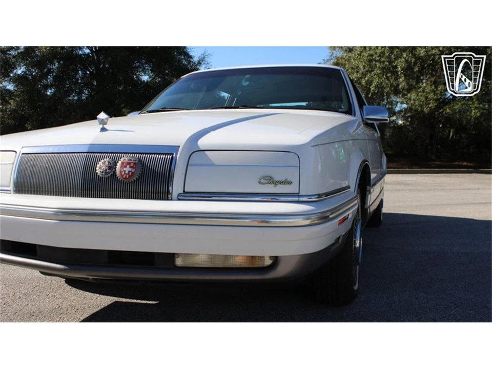 1993 Chrysler New Yorker - Image 28 of 31