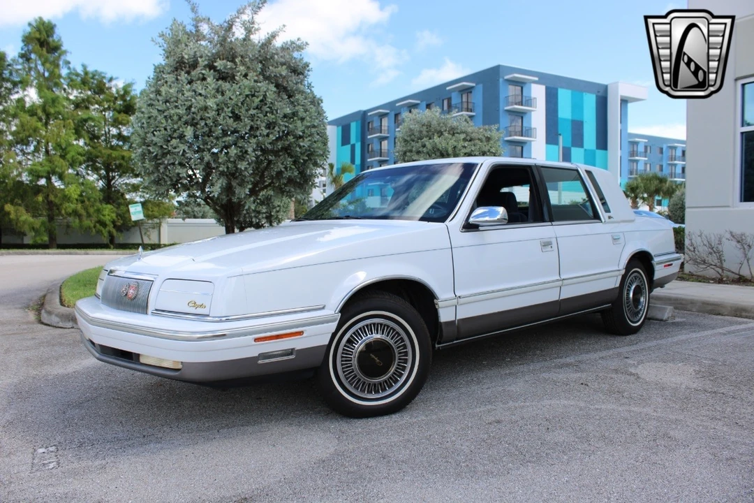 1993 Chrysler New Yorker - Image 3 of 12
