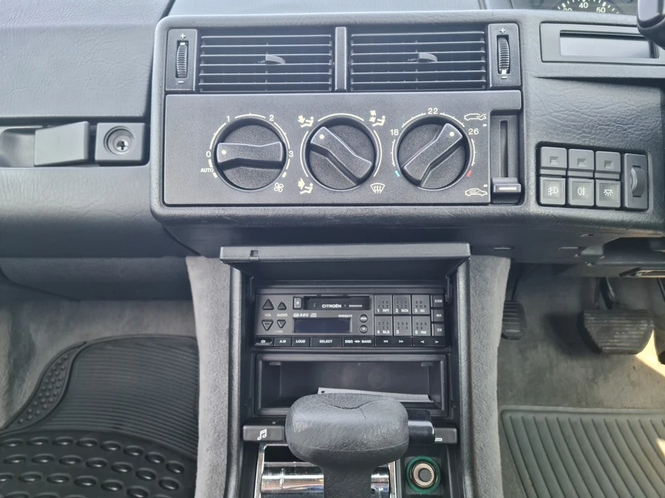 1993 Citroen XM - Image 24 of 30