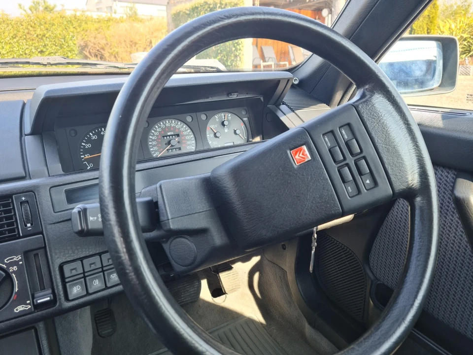 1993 Citroen XM - Image 28 of 30