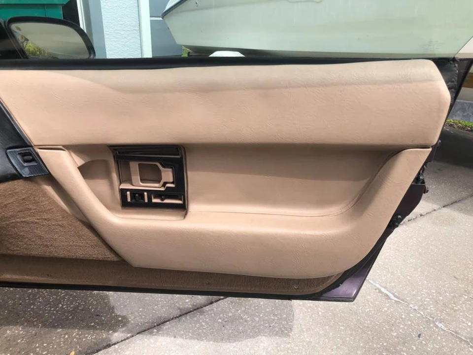 1993 Chevrolet Corvette C4 - Image 13 of 14