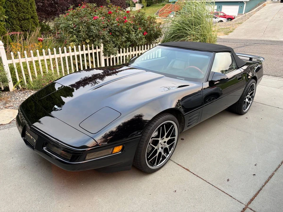 1993 Chevrolet Corvette C4 - Image 3 of 8