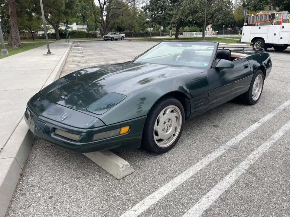 1993 Chevrolet Corvette C4 - Image 2 of 10