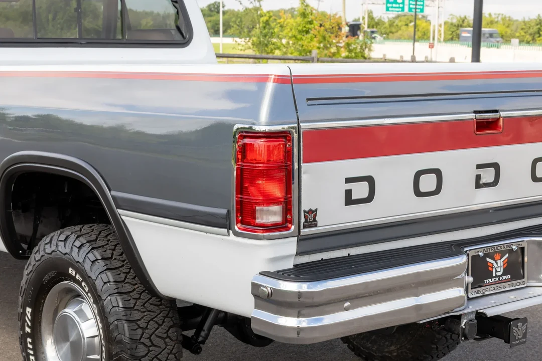 1993 Dodge Ram 1st Gen - Image 29 of 31