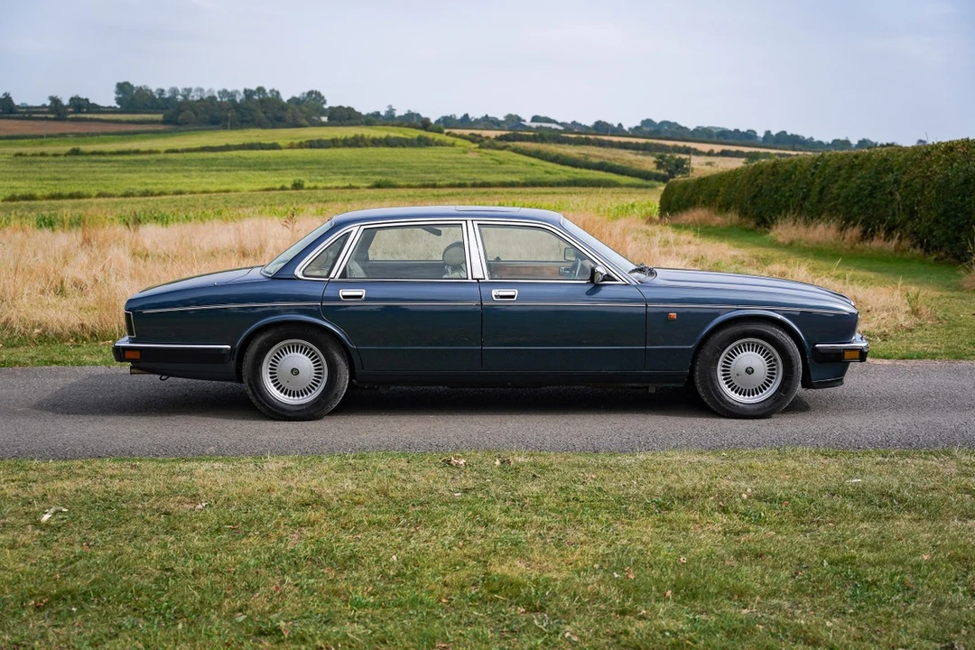 1993 Daimler - Image 13 of 30
