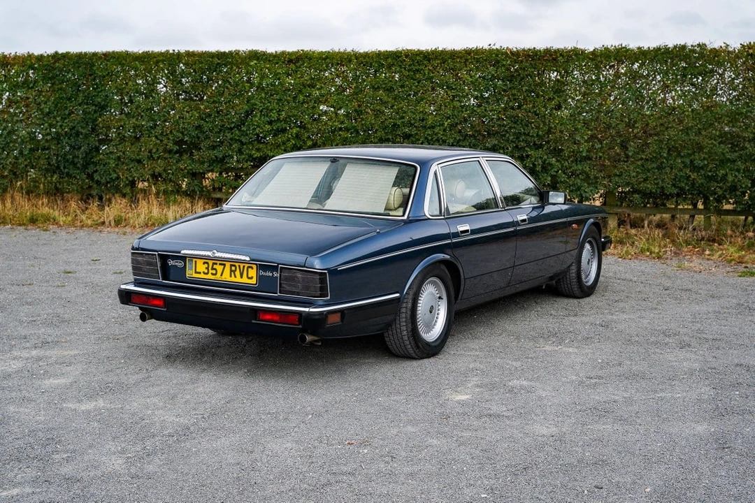 1993 Daimler - Image 16 of 30
