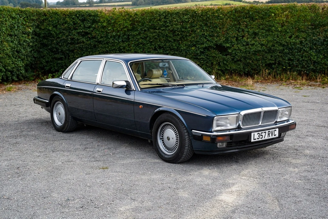1993 Daimler - Image 12 of 30